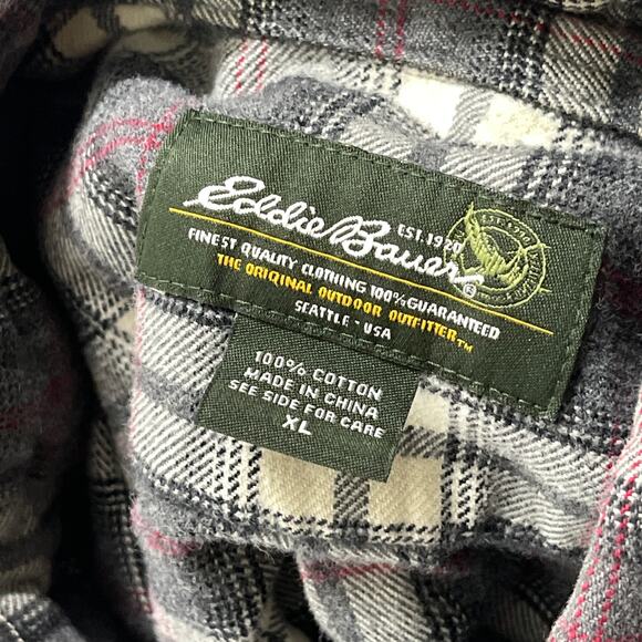 Eddie Bauer Shirt Mens Size XL Gray White Red Plaid Button Up Long Sleeve STAIN - Picture 7 of 7